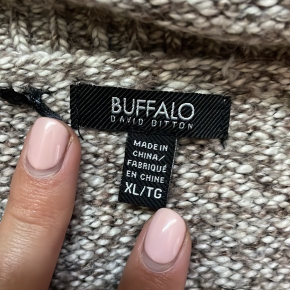 Cardigan - Picture 2 of 2